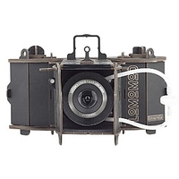 Cámara de cartón DIY con lente Sutton de Lomography