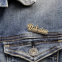 Pin de metal Dabuten