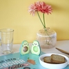 Salero y pimentero con forma de aguacates de Mr. Wonderful