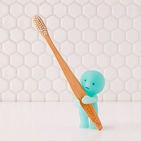 Soporte para cepillo de dientes Smiski que brilla en la oscuridad