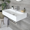 Lavabo Suspendido Moderno Rectangular Blanco 750mm x 420mm con Barra Porta Toallas Cromada