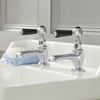 Par de Grifos para Lavabo Estilo Tradicional Color Negro y Cromado con Manijas a Palanca - Elizabeth
