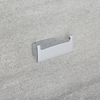 Percha Para Batas,  Albornoz o Toallas en Estilo Moderno - Kubix